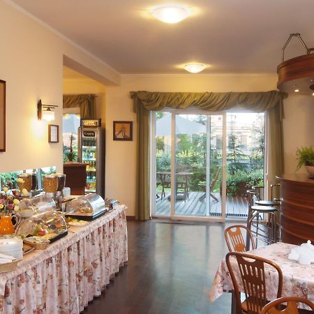 Hotel Feniks 波兹南 外观 照片