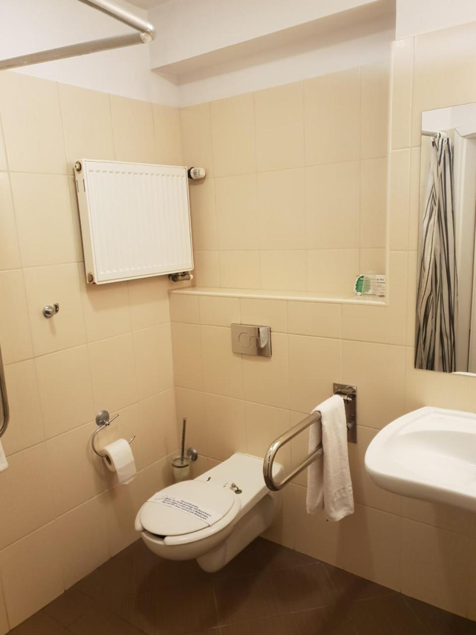 Hotel Feniks 波兹南 外观 照片